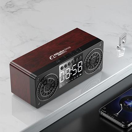 阿里云领取蓝牙音箱,需要3个手机号。